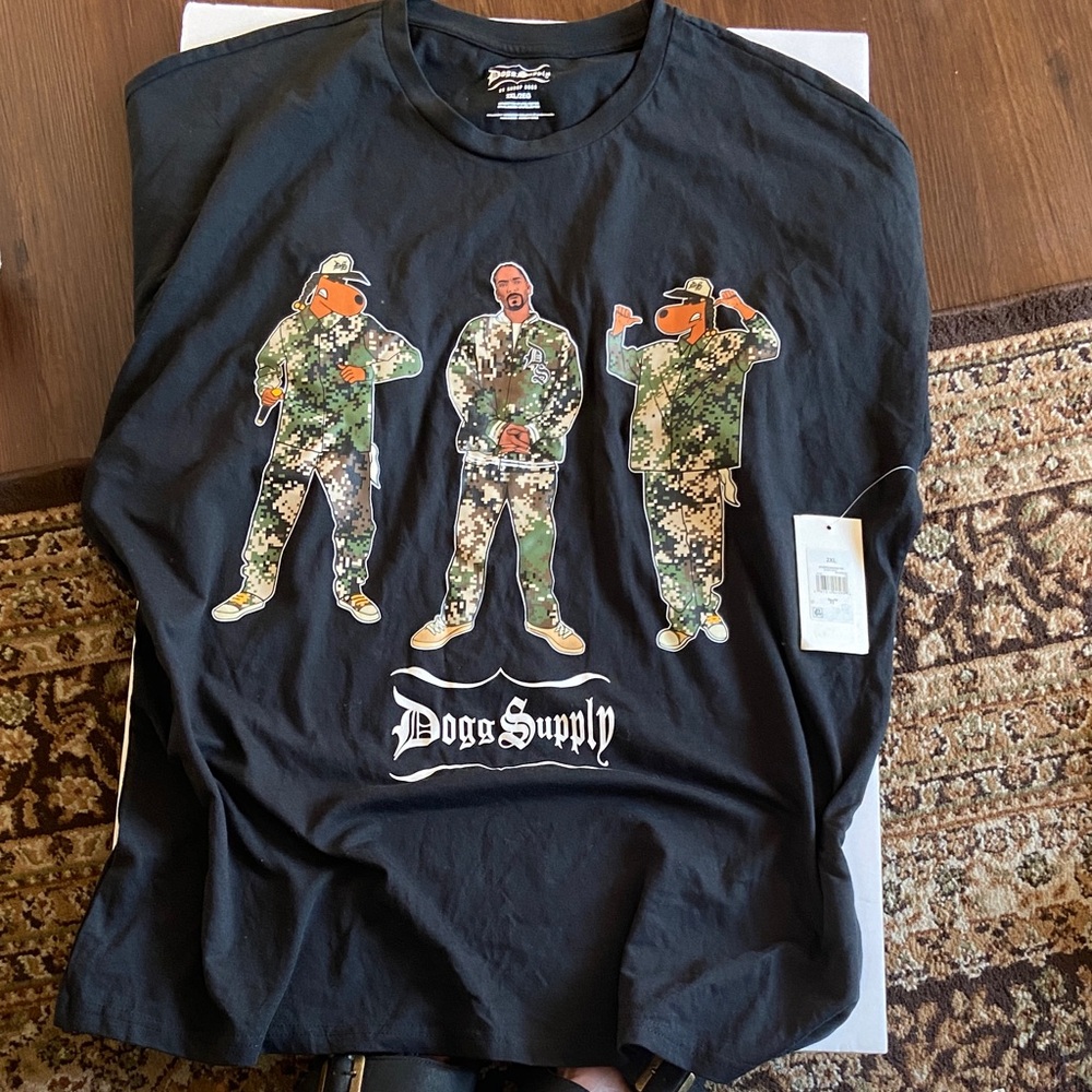 Dogg Supply Black Graphic Tee